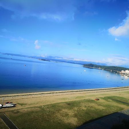 Precioso Apartamento En Primera Linea De Playa Vilagarcia de Arousa Eksteriør bilde