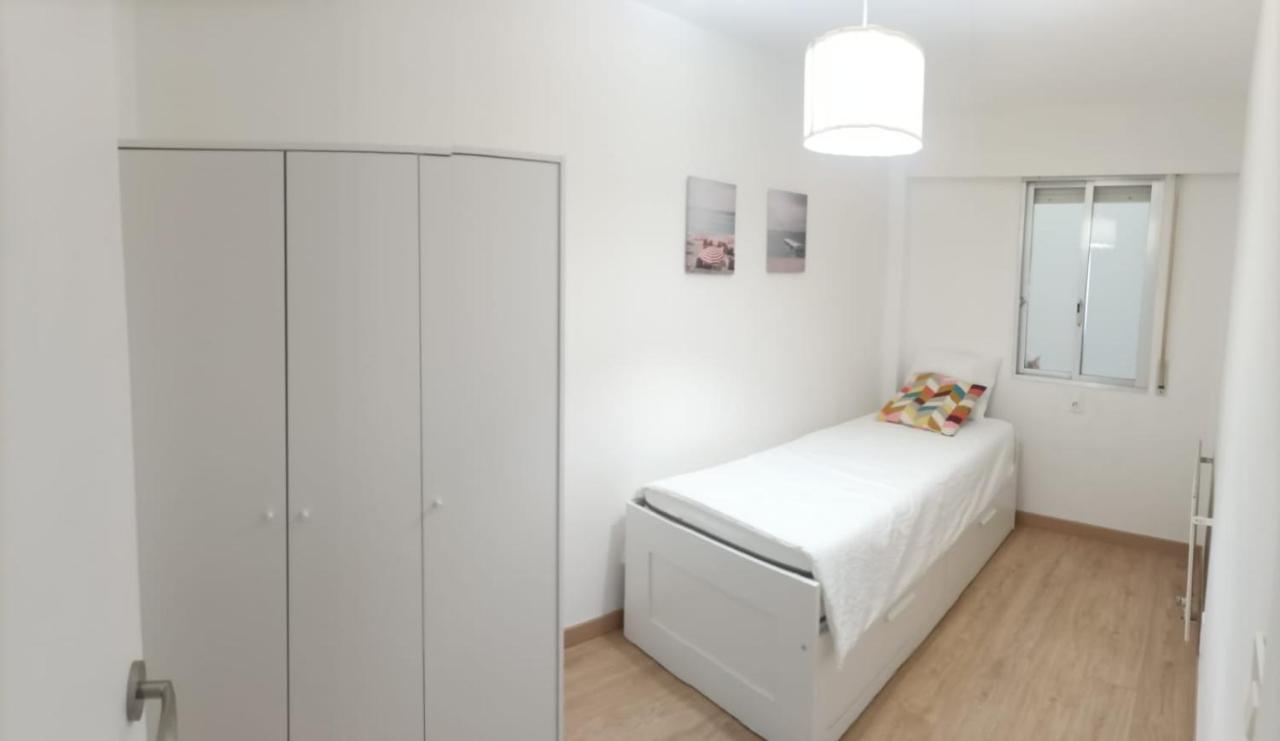 Precioso Apartamento En Primera Linea De Playa Vilagarcia de Arousa Eksteriør bilde